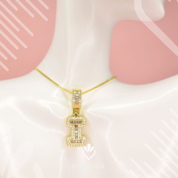 Collar Letra I
