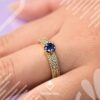 Anillo flor azul