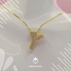 Collar letra Y